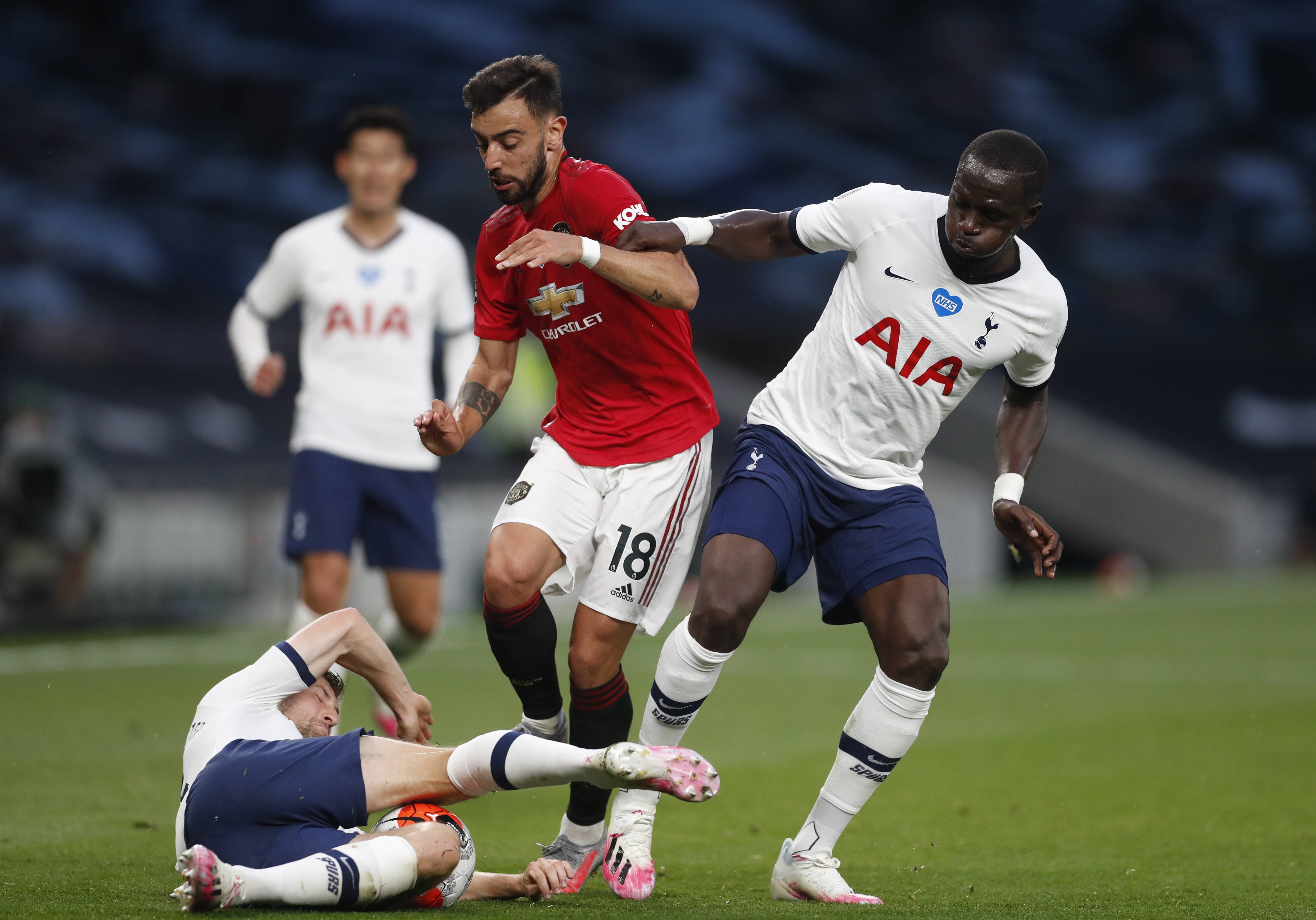 使得他在对 使得他在对