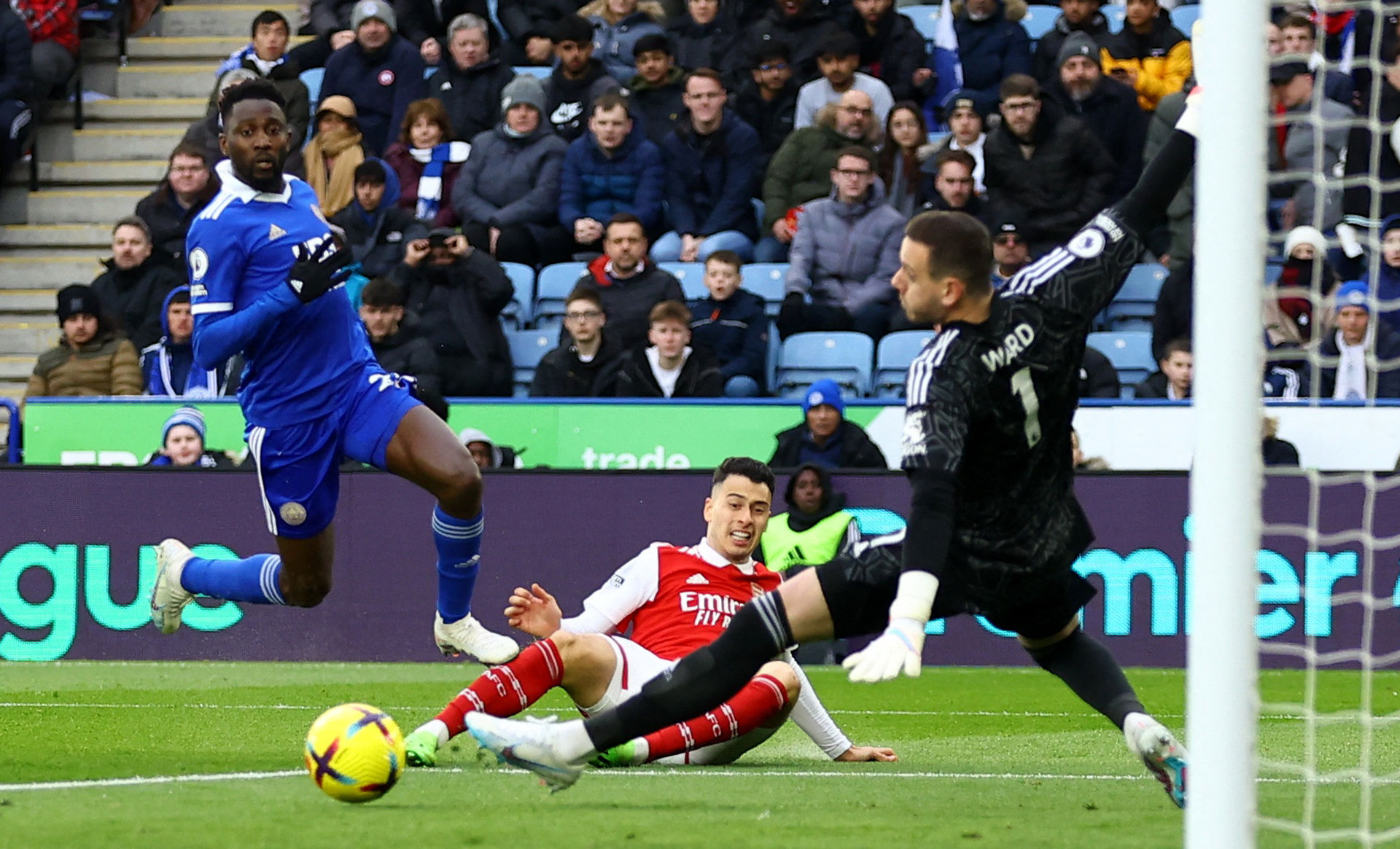 引发了球迷 引发了球迷